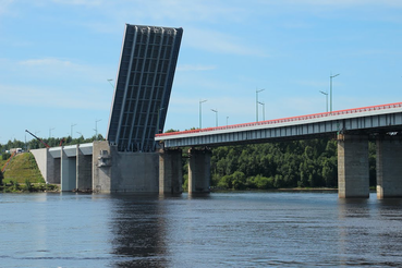 На трассе «Кола» 23 мая разведут Ладожский мост