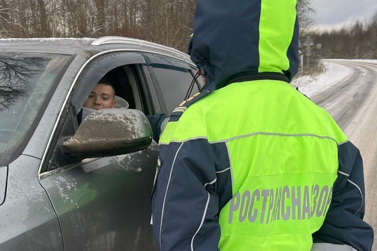 Инспекторы ТОГАДН и Госавтоинспекции провели мероприятие «Безопасный переезд» в городе Волхов